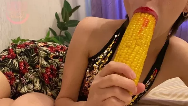 Порно видео кукуруза мастурбация